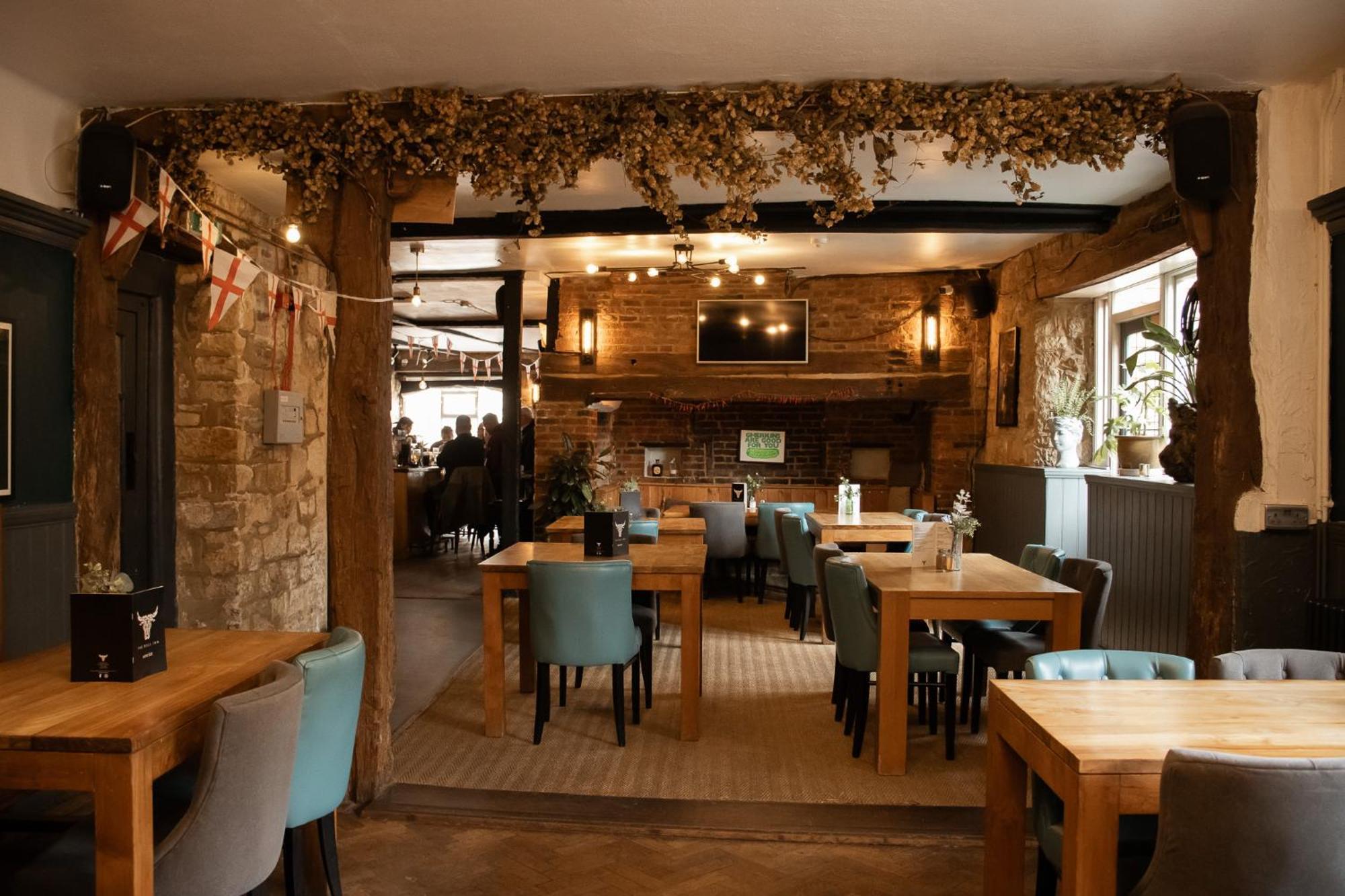 The Bull Hotel แบทเทิล ภายนอก รูปภาพ