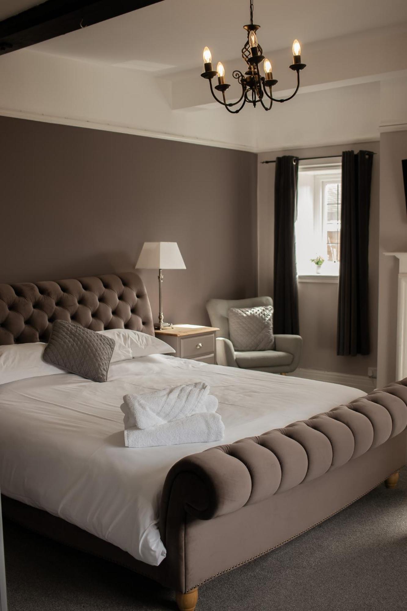 The Bull Hotel แบทเทิล ภายนอก รูปภาพ